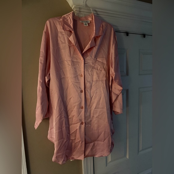 Vintage Christian Dior Night Shirt M Pink perfect condition smoke pet free home - Picture 2 of 6